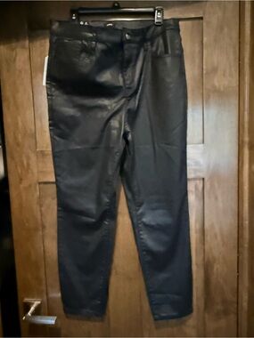 Express Black Faux Leather Skinny Pants size 16.